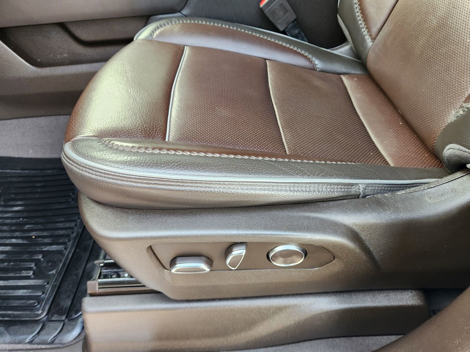 Used 2024 GMC Sierra 3500 Denali w/ Denali Reserve Package image 24