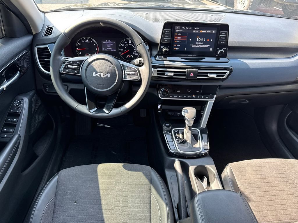 Used 2023 Kia Seltos S FWD image 23