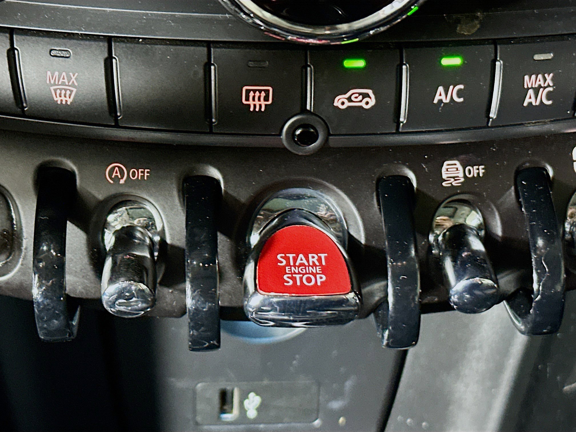 Used 2024 MINI Cooper S image 20