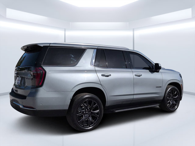Used 2025 Chevrolet Tahoe LS w/ LPO, Dark Essentials Package RWD image 3