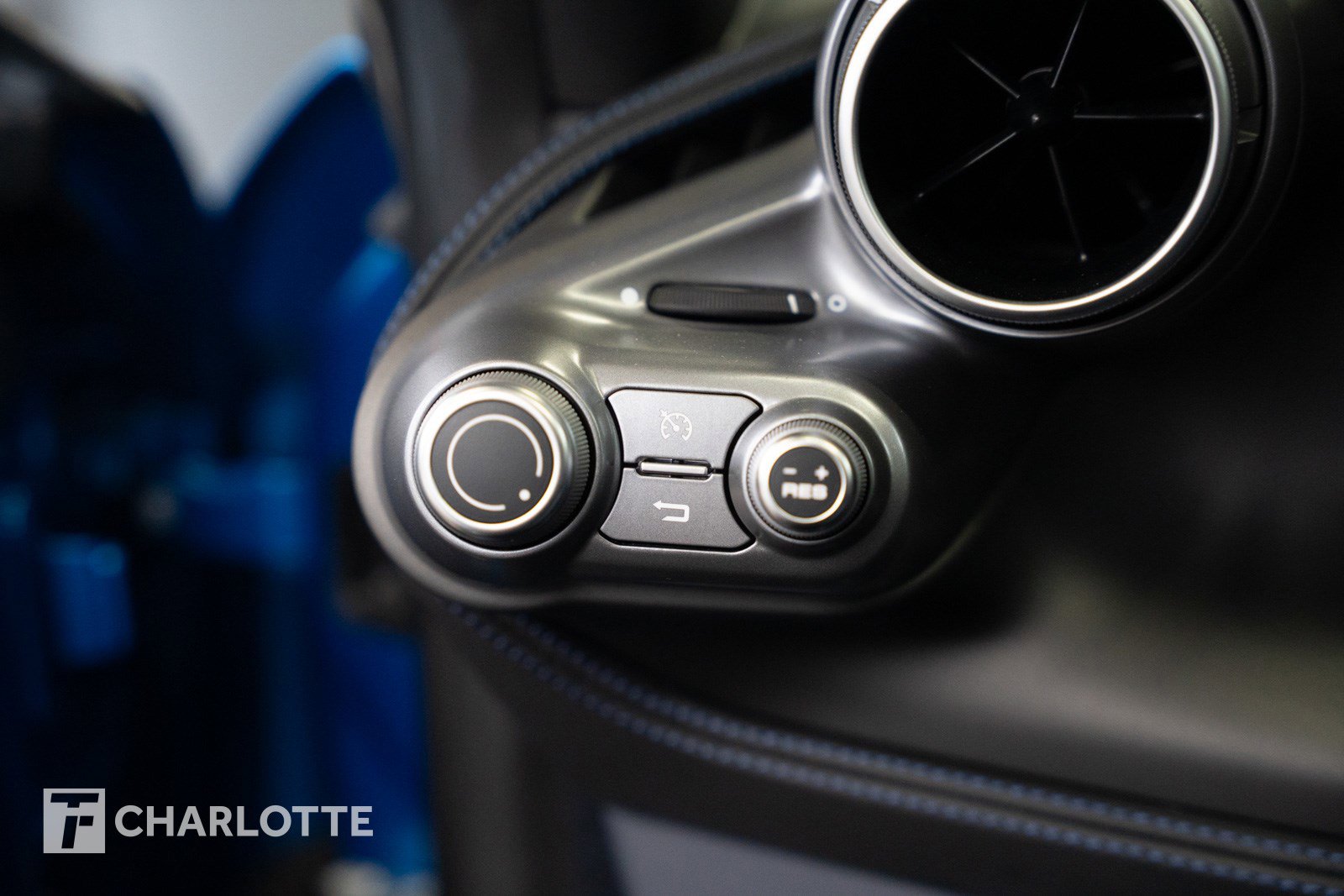 Used 2021 Ferrari F8 Tributo image 26