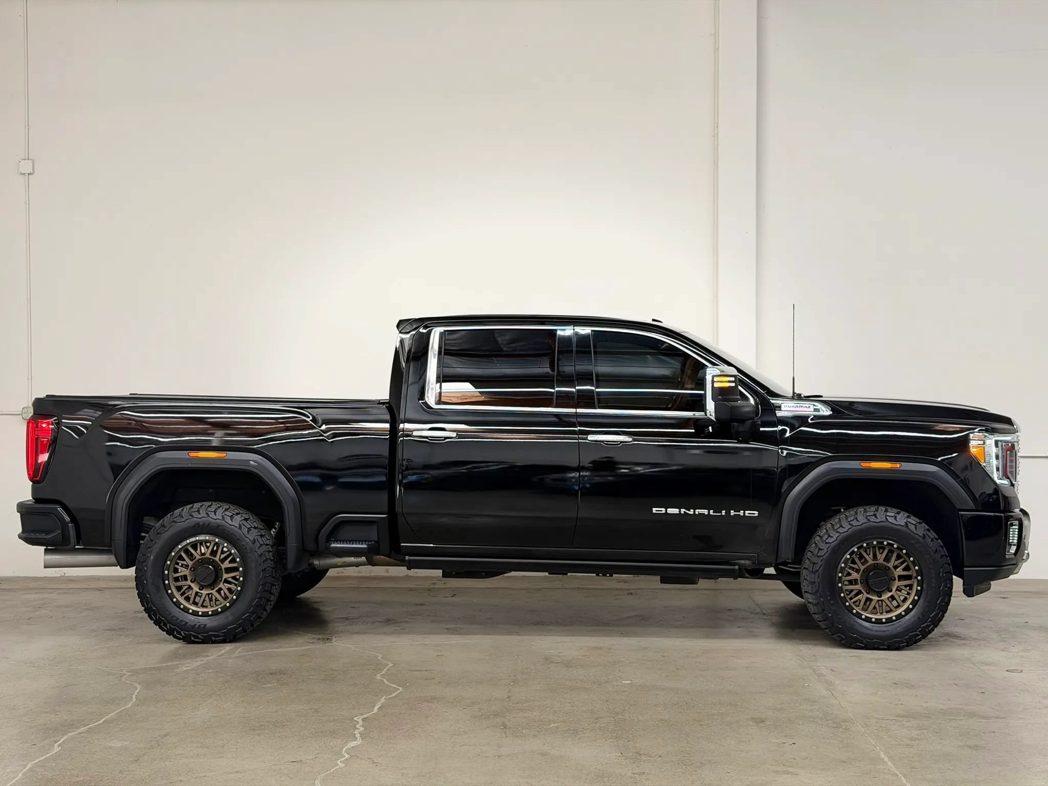 Used 2020 GMC Sierra 2500 Denali w/ Denali Ultimate Package AWD/4WD image 5