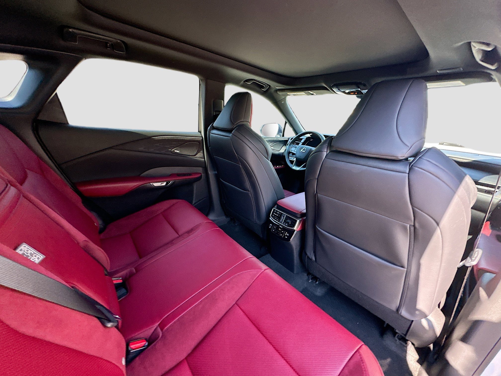 Used 2024 Lexus RX 500h F Sport image 31