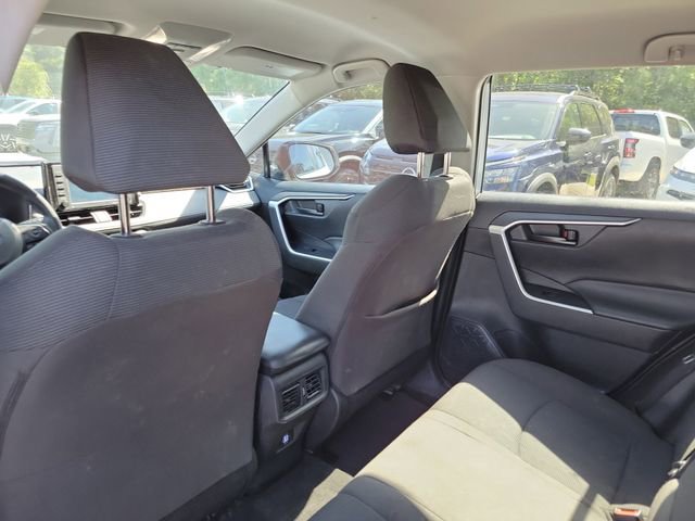 Used 2022 Toyota RAV4 LE FWD image 25