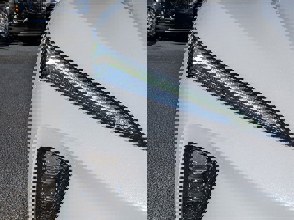 New 2026 Buick Envision Avenir image 10