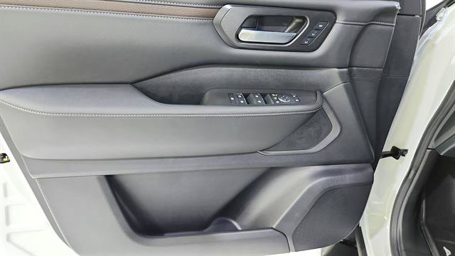 New 2026 Nissan Armada SL AWD/4WD image 20