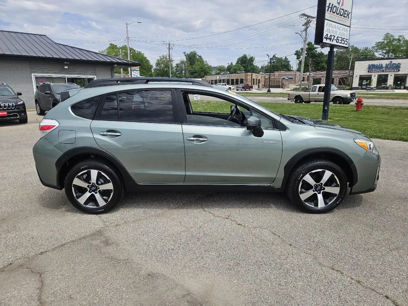 Used 2016 Subaru Crosstrek Touring AWD/4WD image 5