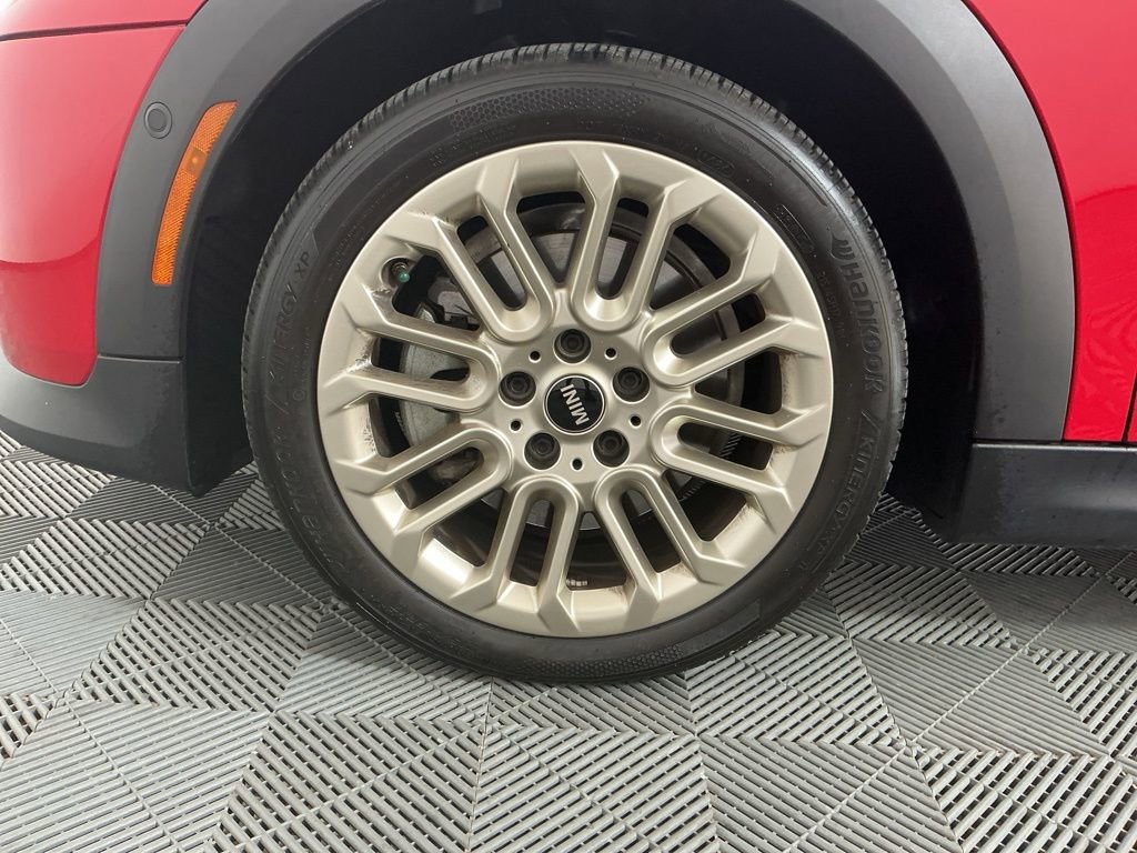 Certified 2025 MINI Cooper S image 7