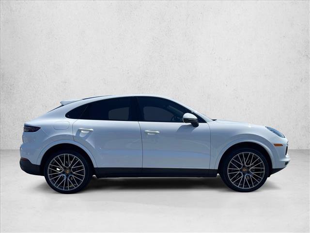 Used 2021 Porsche Cayenne Coupe AWD/4WD image 4