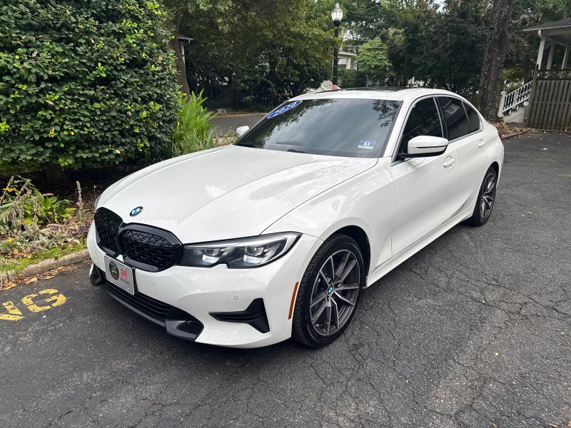 Used 2020 BMW 330i xDrive Sedan w/ Driving Assistance Package AWD/4WD image 3