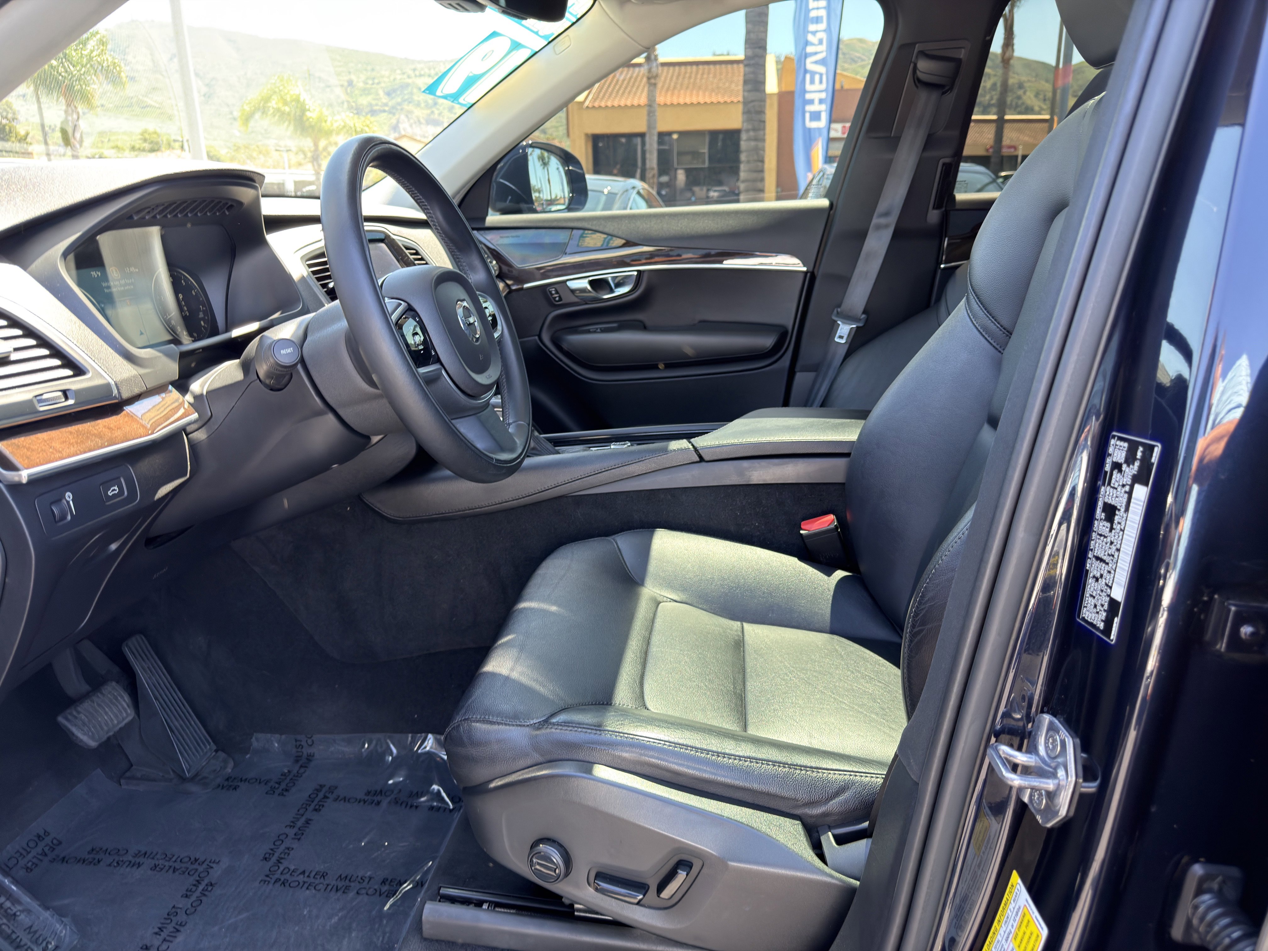 Used 2019 Volvo XC90 T5 Momentum w/ Advanced Package image 25