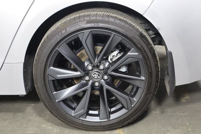 Used 2025 Toyota Corolla SE FWD image 33
