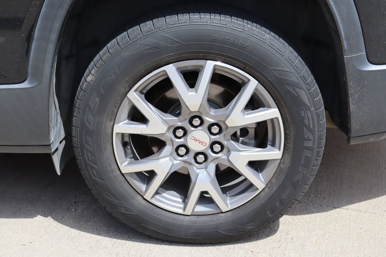 Used 2020 GMC Acadia SLT FWD image 30