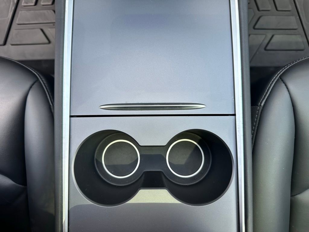 Used 2021 Tesla Model 3 Standard Range Plus RWD image 23