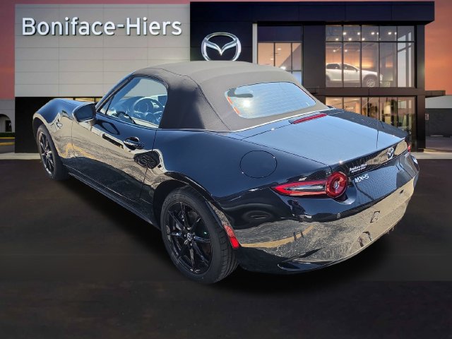 Used 2025 MAZDA MX-5 Miata Sport RWD image 4