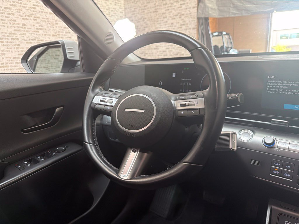 Certified 2024 Hyundai Kona SEL w/ Convenience Package FWD image 18