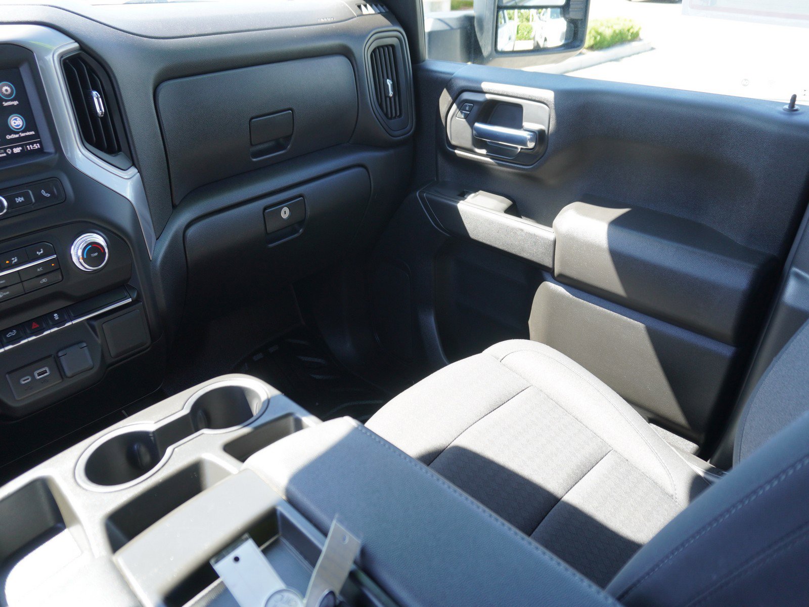 Used 2024 GMC Sierra 2500 Pro w/ Convenience Package image 19