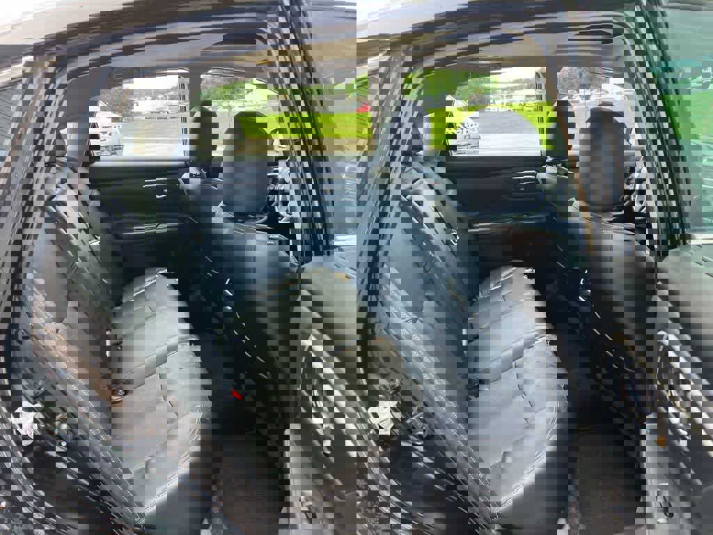 Used 2016 Nissan Altima 2.5 SL w/ Moonroof Package image 18