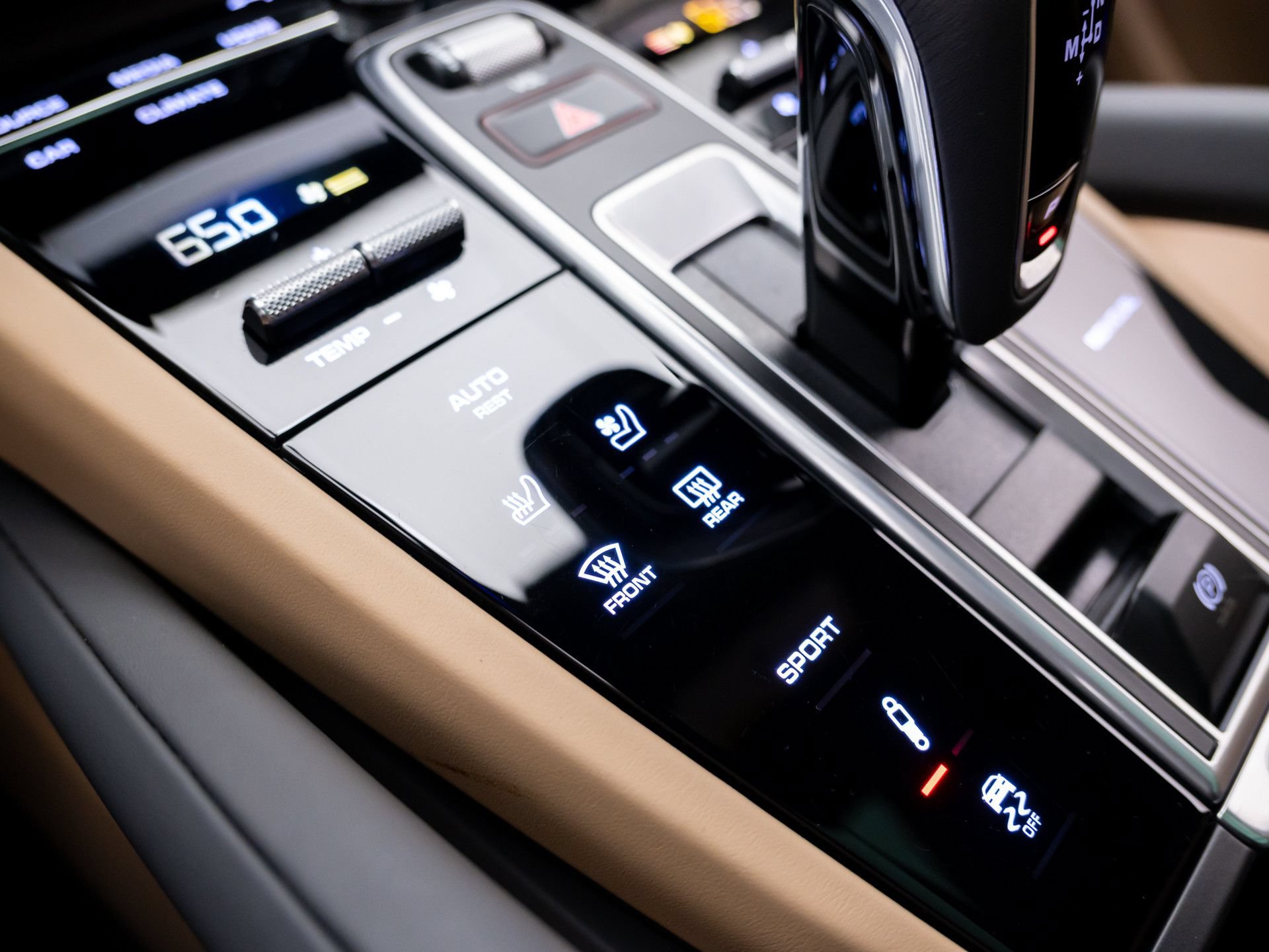 Certified 2023 Porsche Cayenne S AWD/4WD image 20