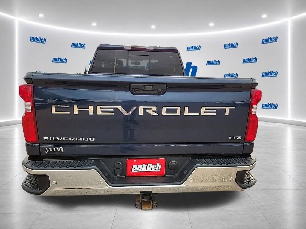 Certified 2020 Chevrolet Silverado 2500 LTZ w/ LTZ Plus Package AWD/4WD image 4