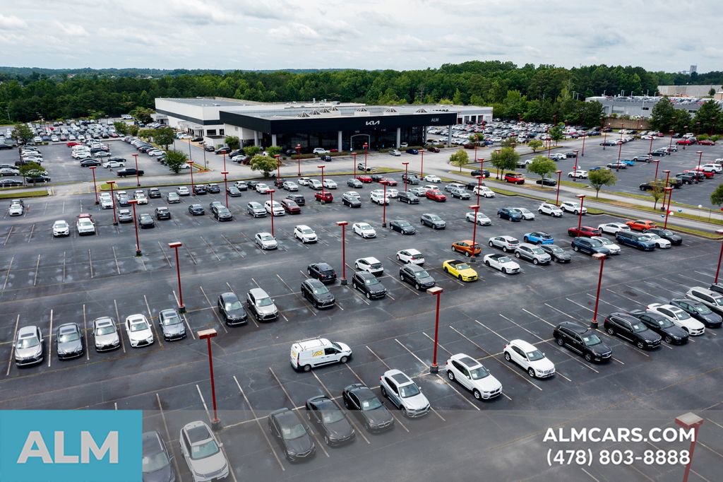 Used 2024 Kia EV9 Wind image 99