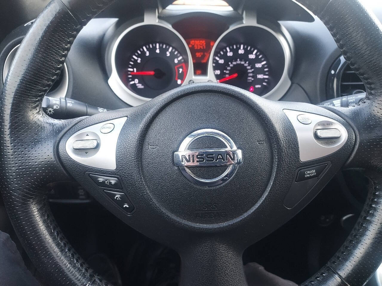 Used 2012 Nissan Juke SL AWD/4WD image 10