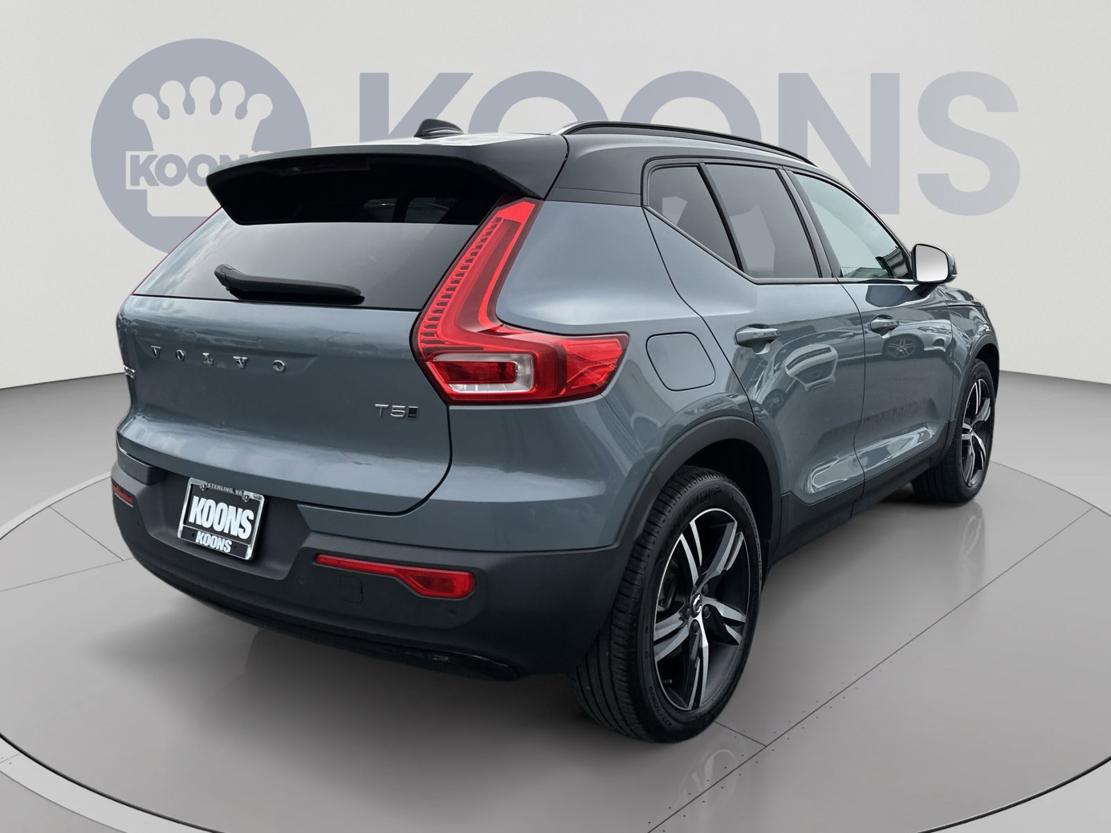 Used 2021 Volvo XC40 T5 R-Design AWD/4WD image 12