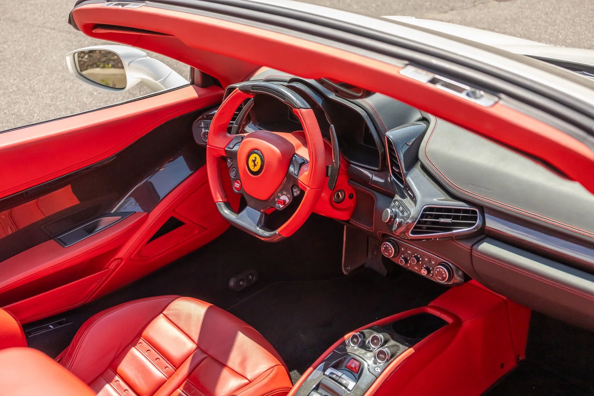 Used 2012 Ferrari 458 Spider RWD image 75