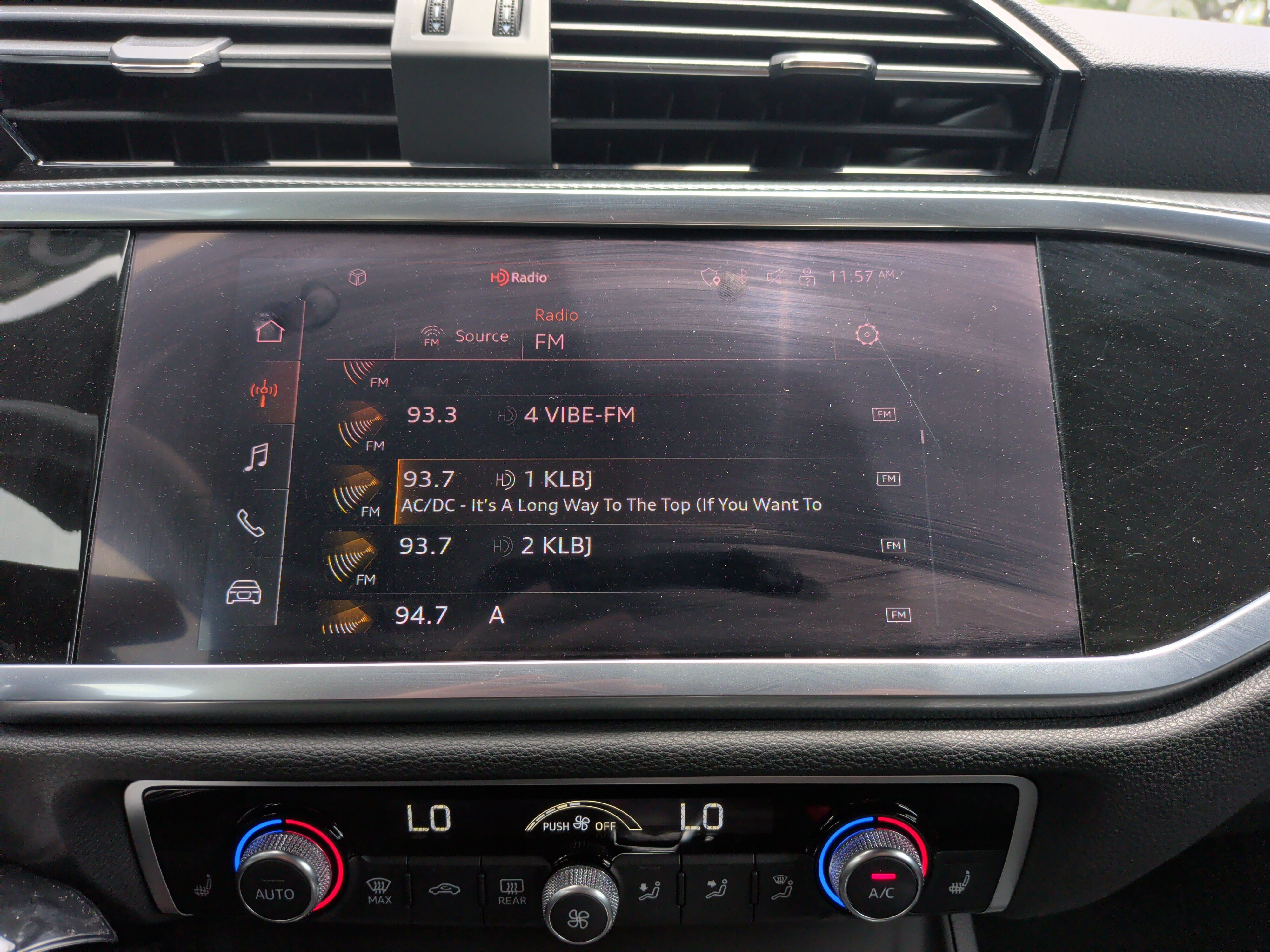 Certified 2022 Audi Q3 2.0T Premium Plus AWD/4WD image 23