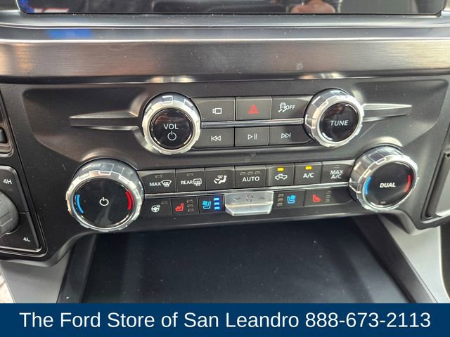 New 2026 Ford F250 Lariat w/ Black Appearance Package image 19