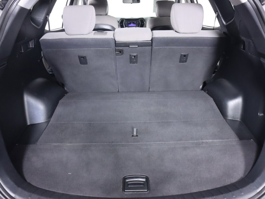 Used 2018 Hyundai Santa Fe Sport AWD/4WD image 31