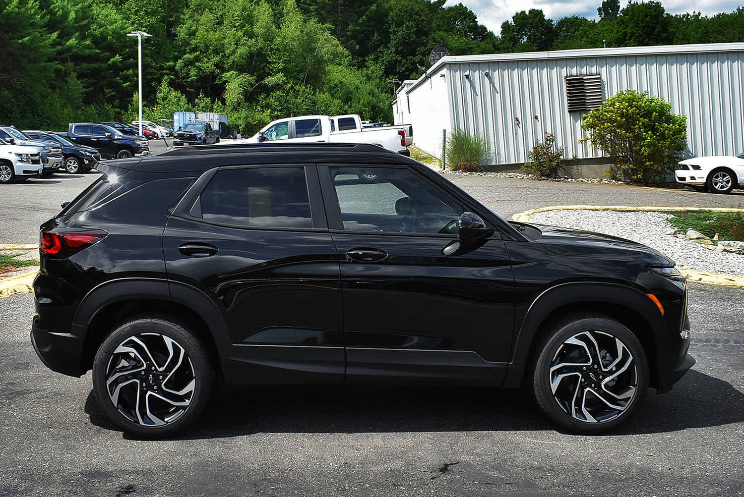 New 2026 Chevrolet TrailBlazer RS w/ Convenience Package AWD/4WD image 6