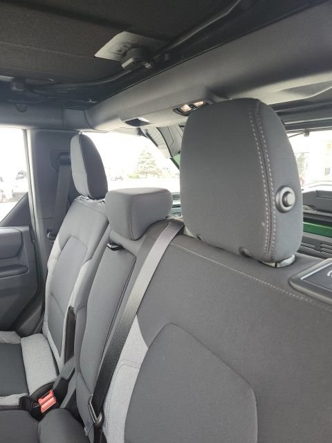 New 2025 Ford Bronco 4-Door AWD/4WD image 30