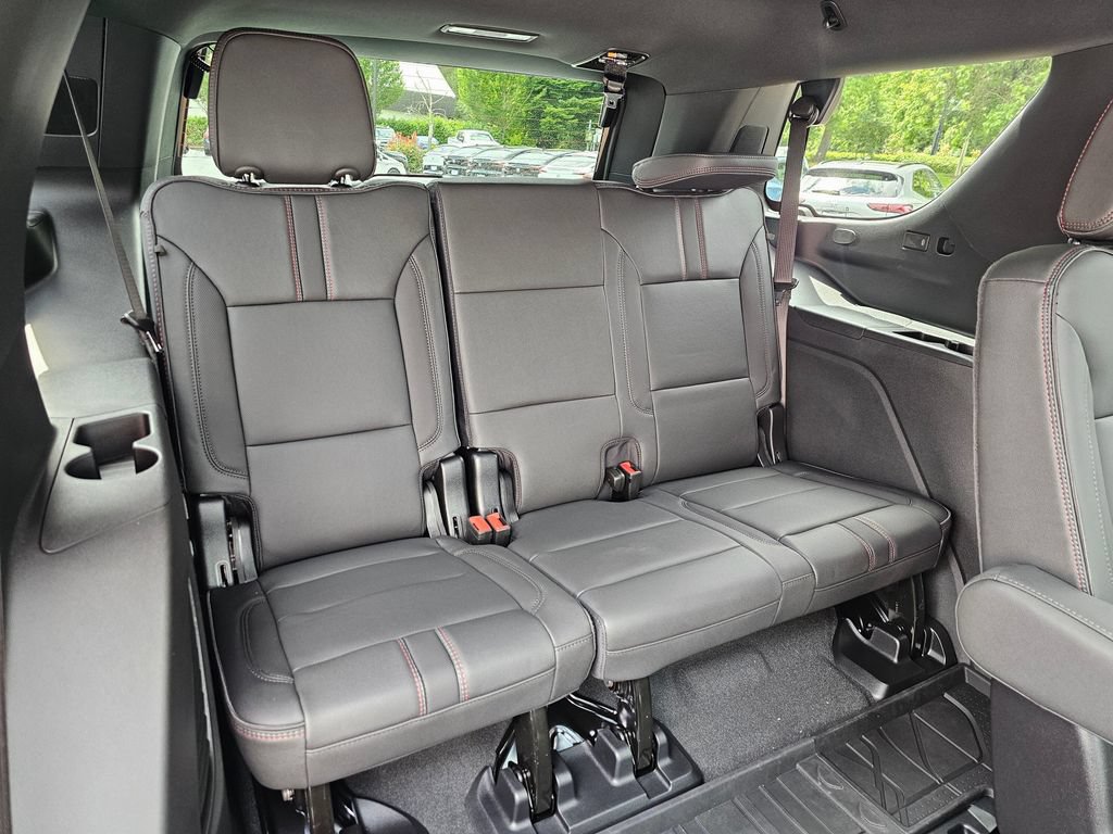 New 2026 Chevrolet Tahoe RST w/ Comfort Package AWD/4WD image 13