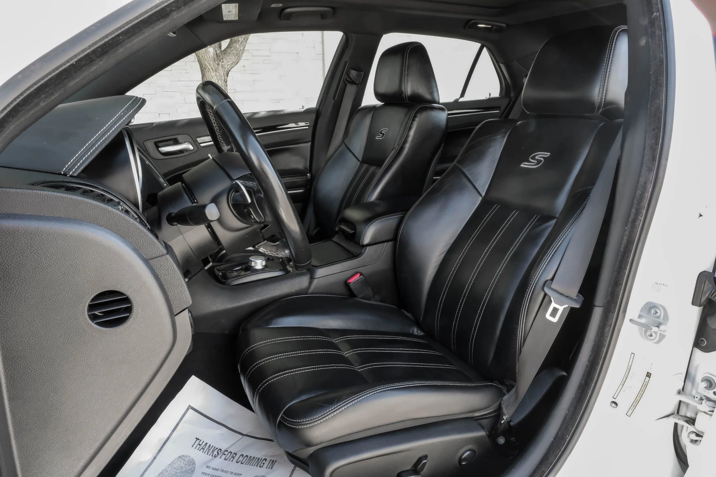 Used 2022 Chrysler 300 S image 34