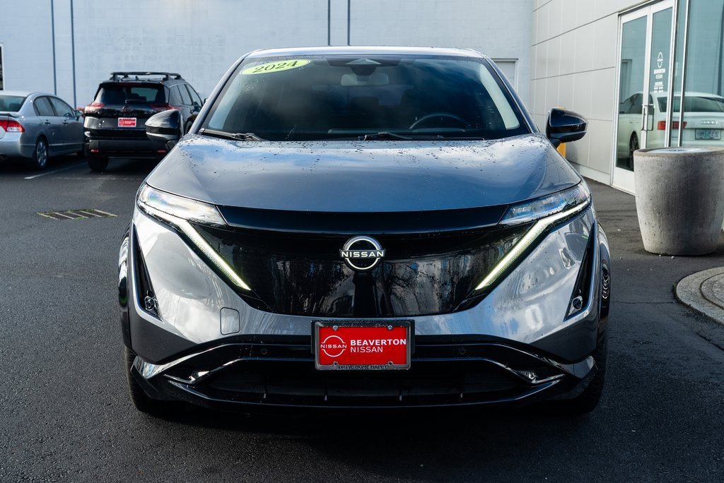 Used 2024 Nissan Ariya AWD image 2