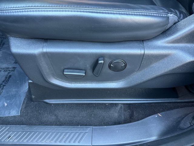 Used 2023 Ford Expedition Max XLT image 26