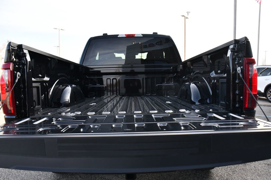 New 2026 Ford F150 XL w/ Equipment Group 103A High image 17