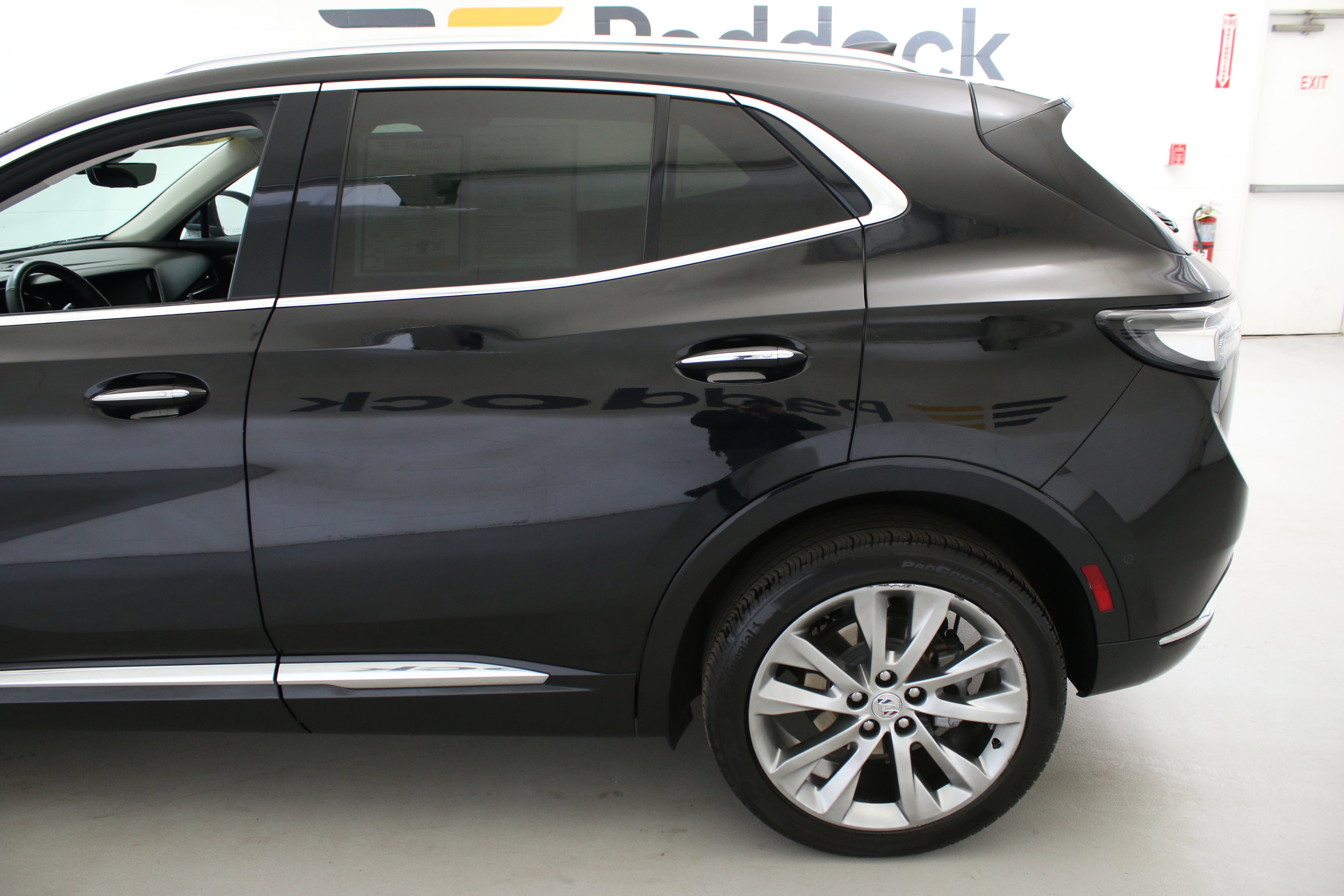 Used 2022 Buick Envision Avenir w/ Technology Package II image 6