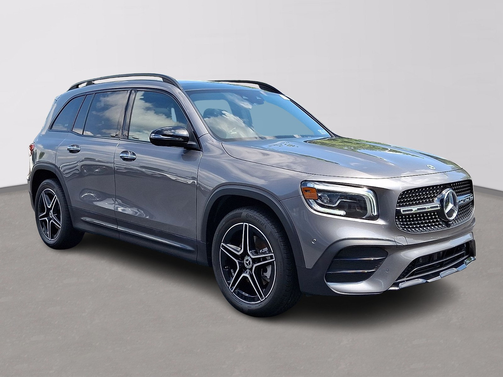 Certified 2023 Mercedes-Benz GLB 250 4MATIC image 3