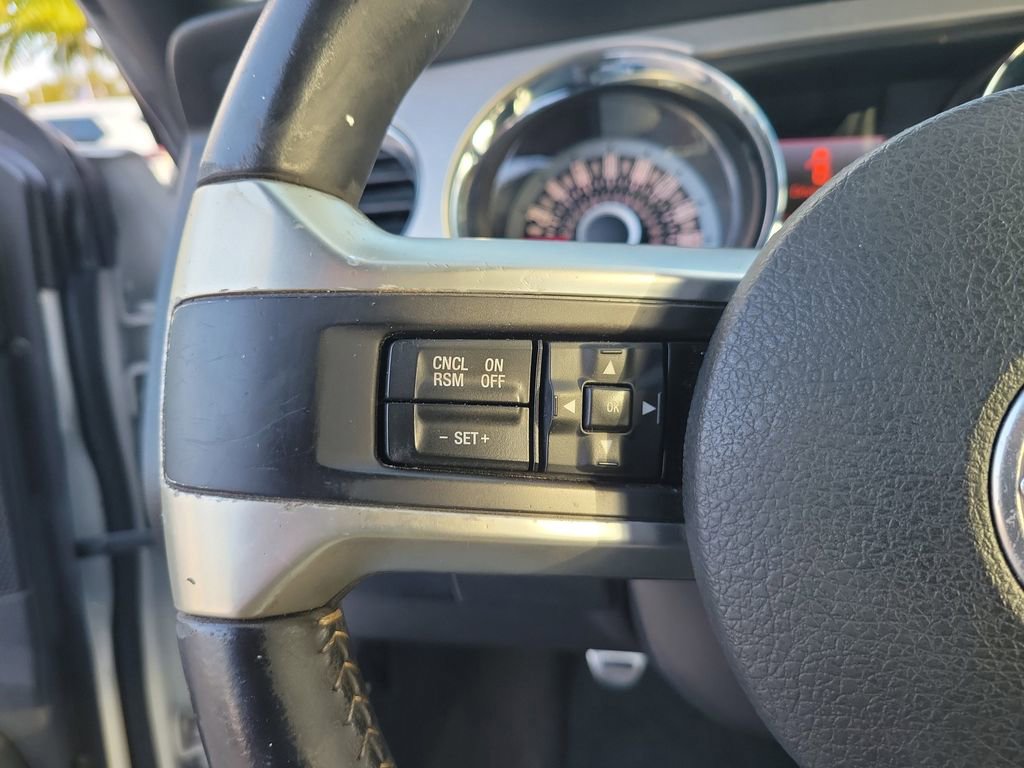 Used 2013 Ford Mustang Premium image 15