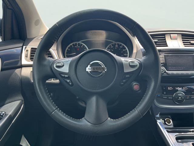 Used 2018 Nissan Sentra SR Turbo w/ SR Midnight Edition Package FWD image 17