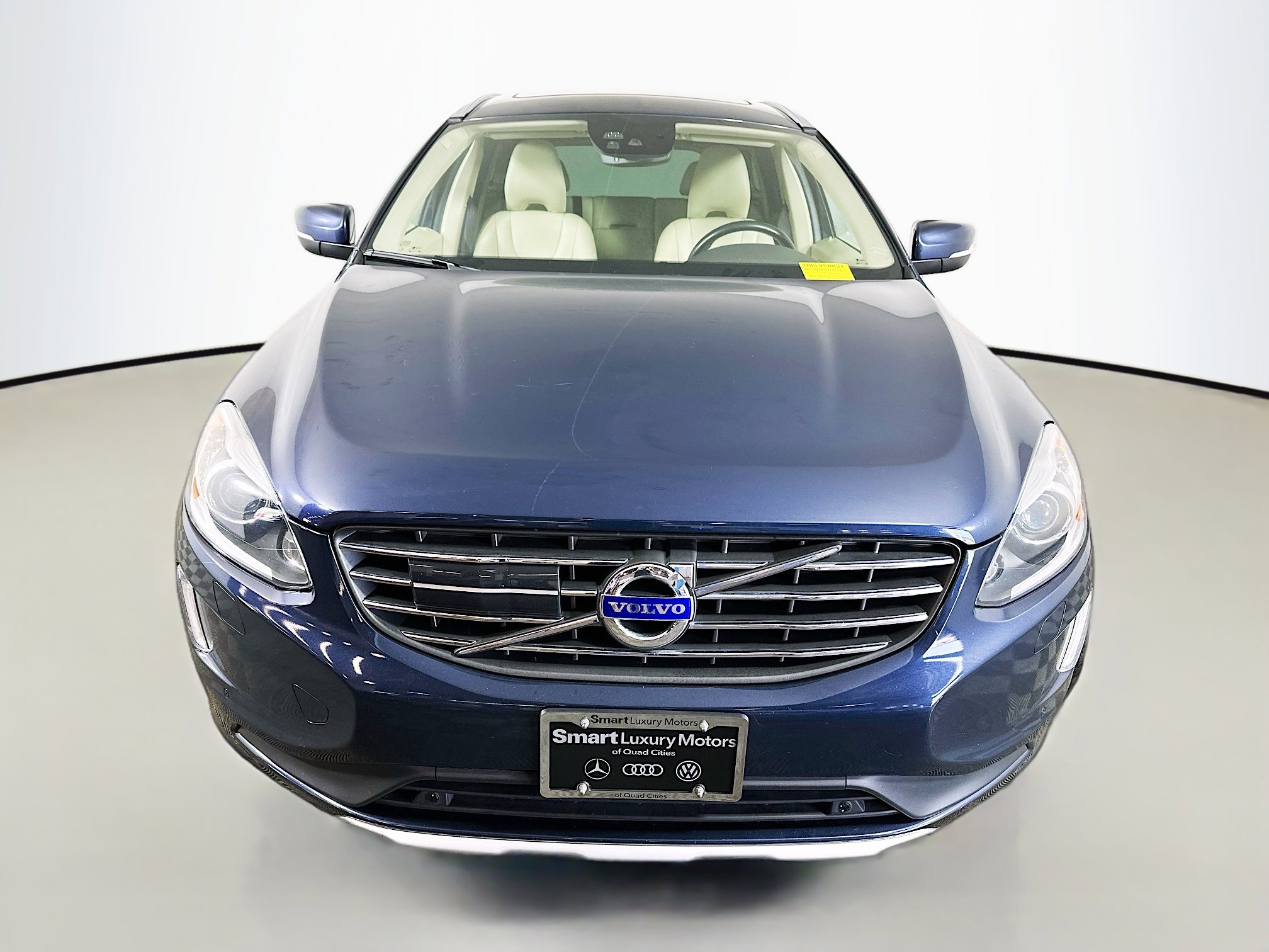 Used 2015 Volvo XC60 T6 Platinum AWD/4WD image 2