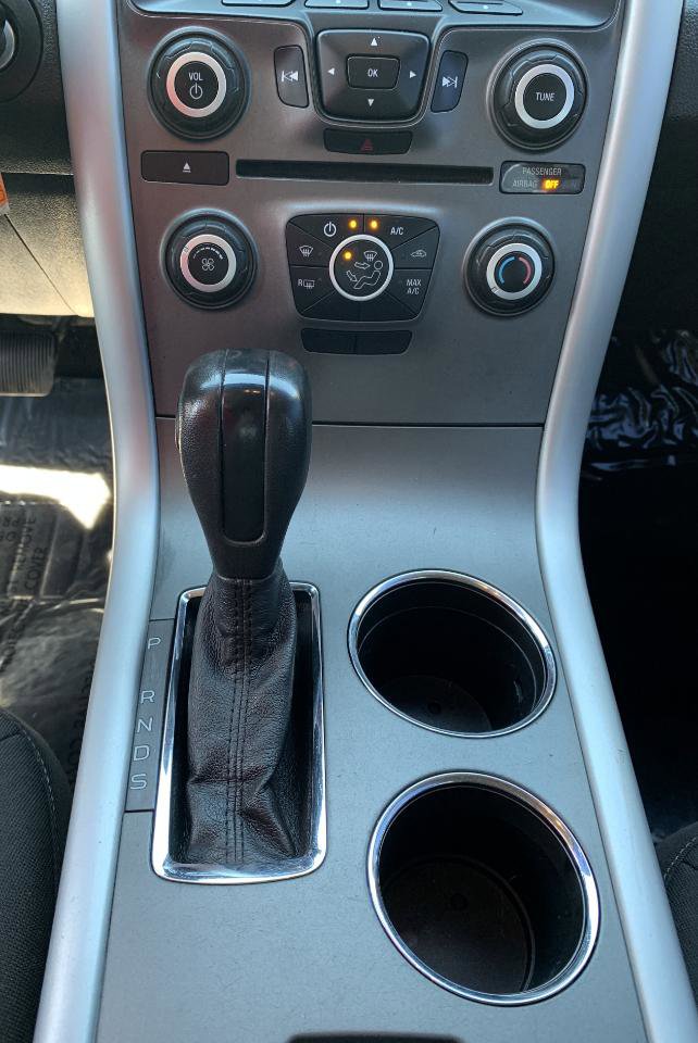 Used 2014 Ford Edge SE FWD image 21