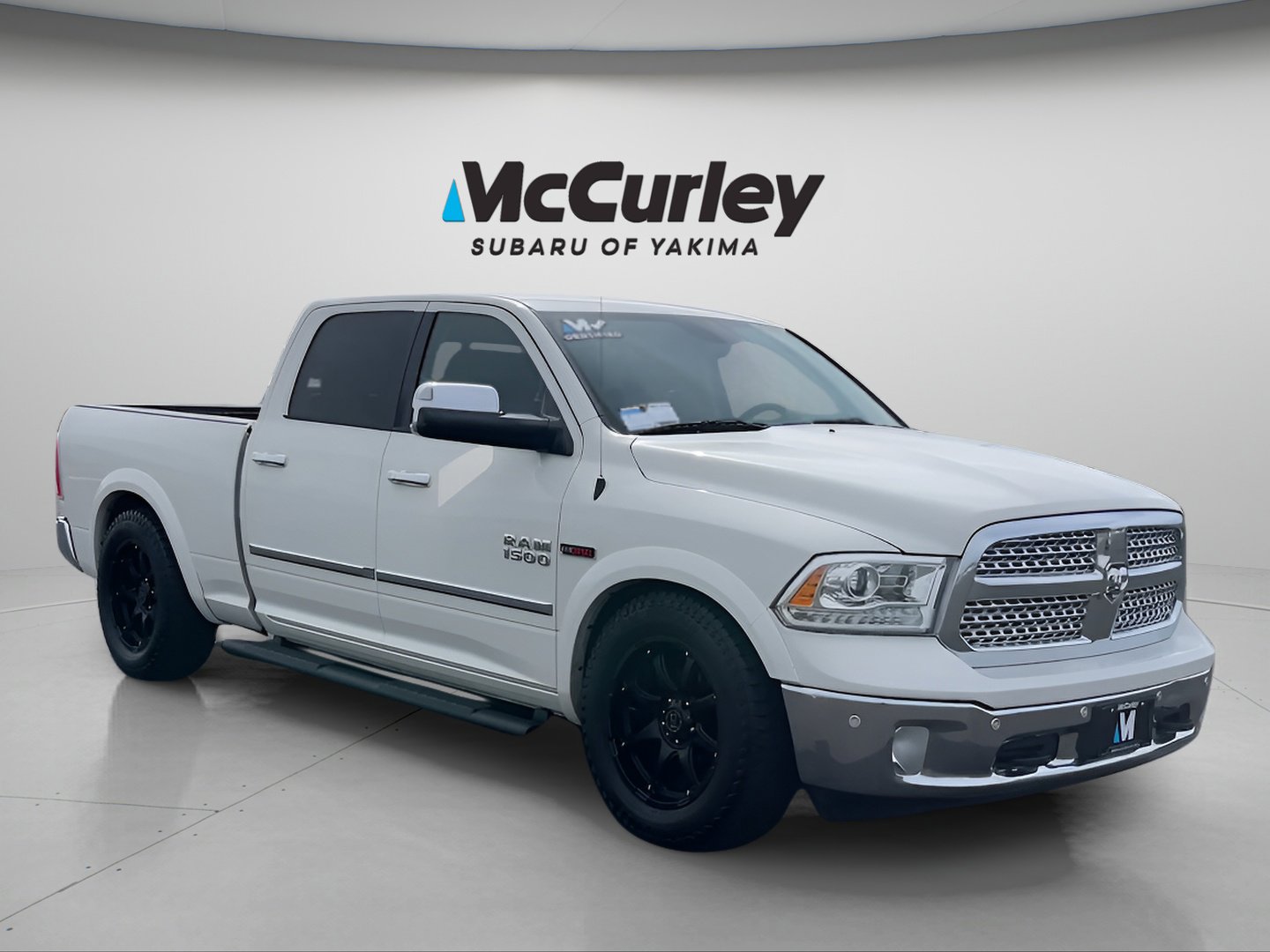 Used 2016 RAM 1500 Laramie w/ Convenience Group image 7