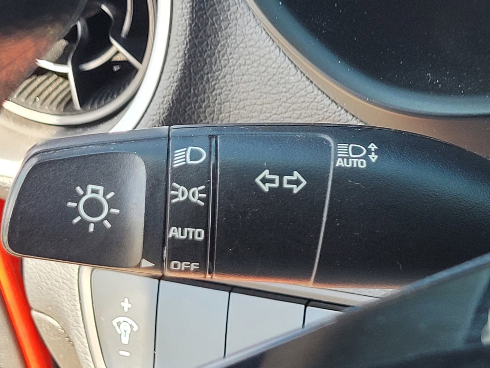 Used 2023 Kia Forte LXS image 25