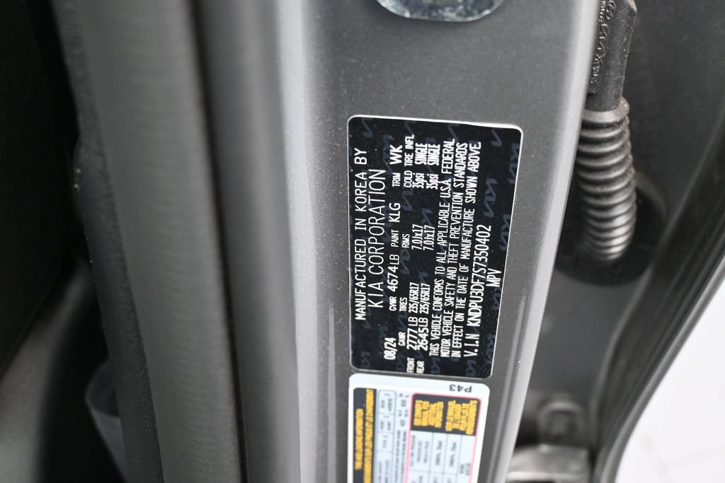 Used 2025 Kia Sportage LX FWD image 18