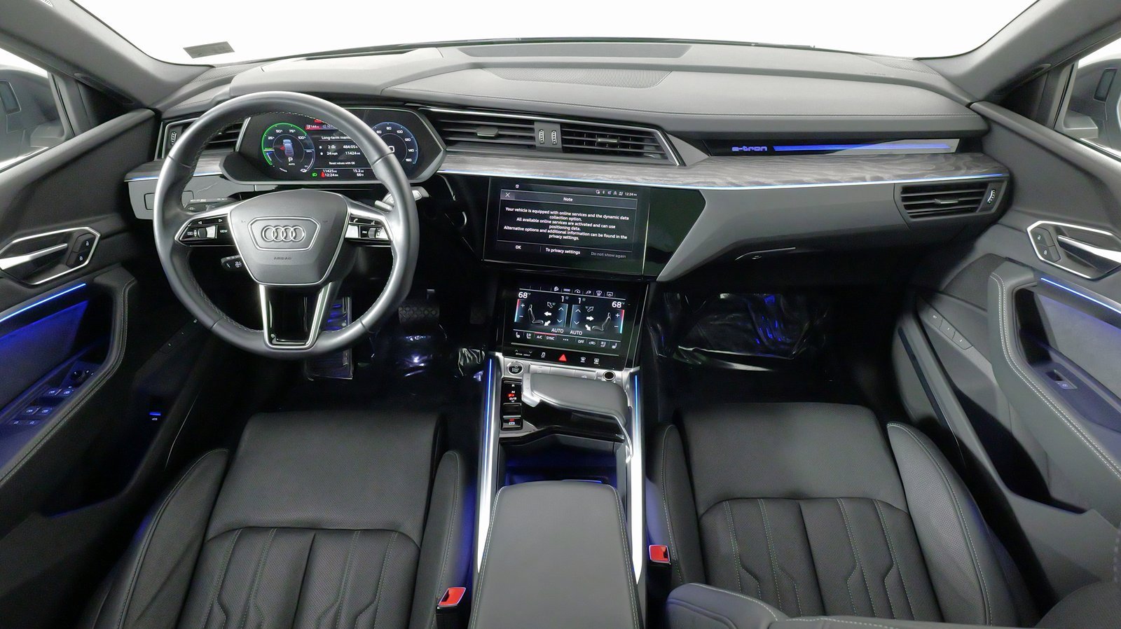 Used 2023 Audi e-tron Prestige w/ Prestige Package image 42