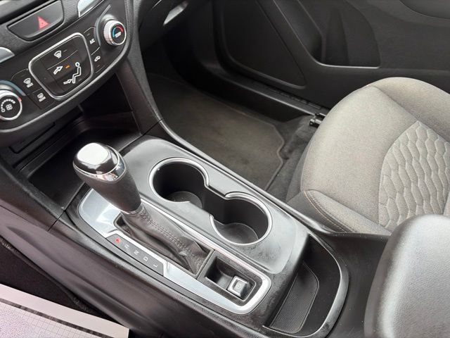 Used 2021 Chevrolet Equinox LT FWD image 25