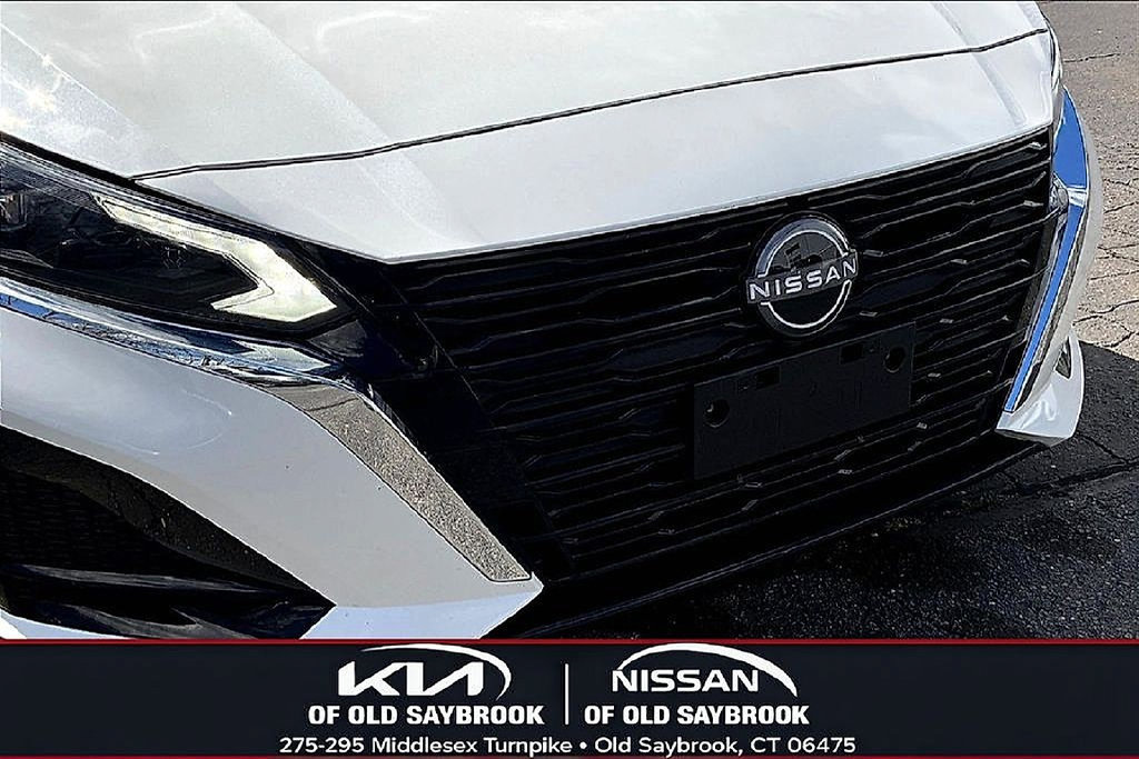 Used 2023 Nissan Altima 2.5 SL FWD image 33